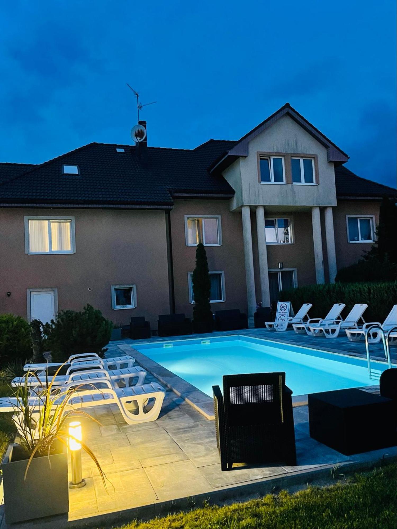 OW Delta Villa Rewal Buitenkant foto